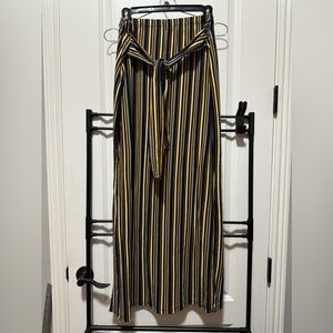 Rue 21 XL Blue and Gold woman’s stripped Maxi skirt with tie